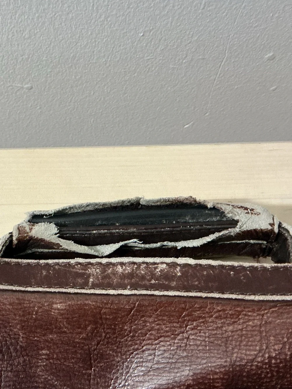 Vintage Lexus Promotional Brown Leather Briefcase / Messenger Bag.